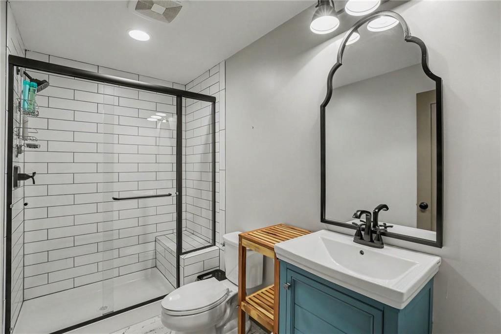 16628 Rosewood Street — photo 49