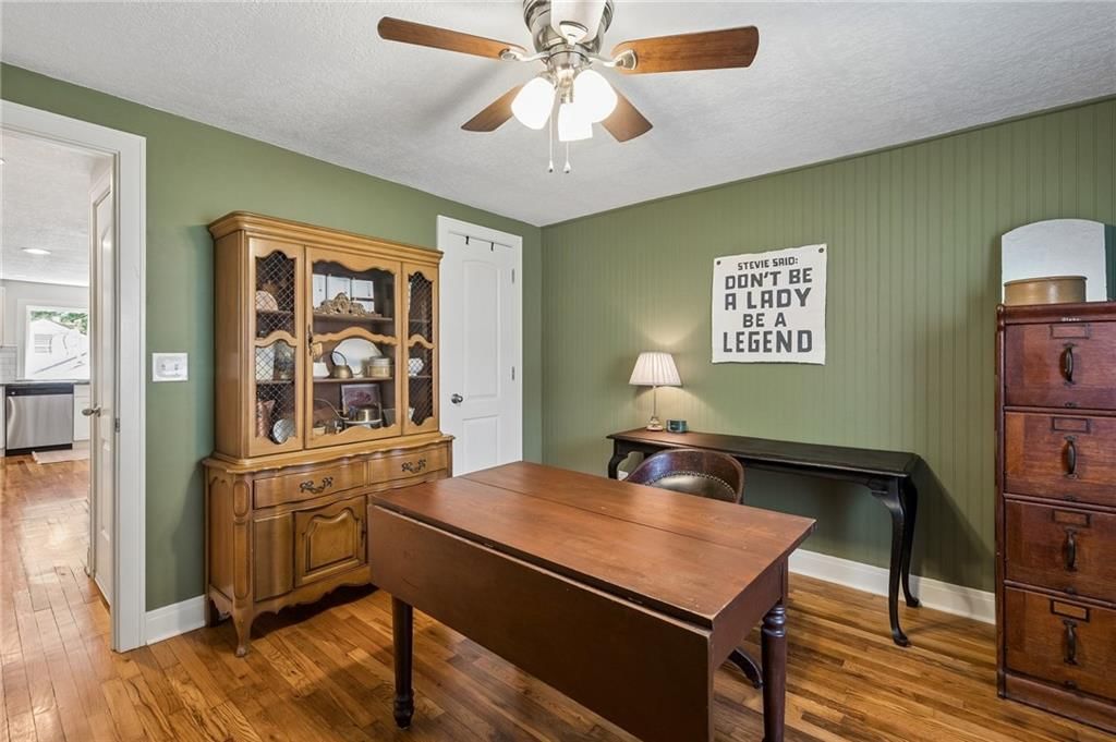 420 N Fairview Avenue — photo 20