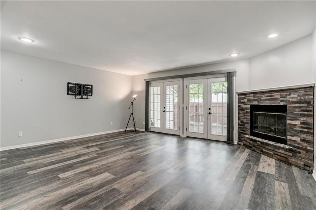 10553 Riley Street — photo 12