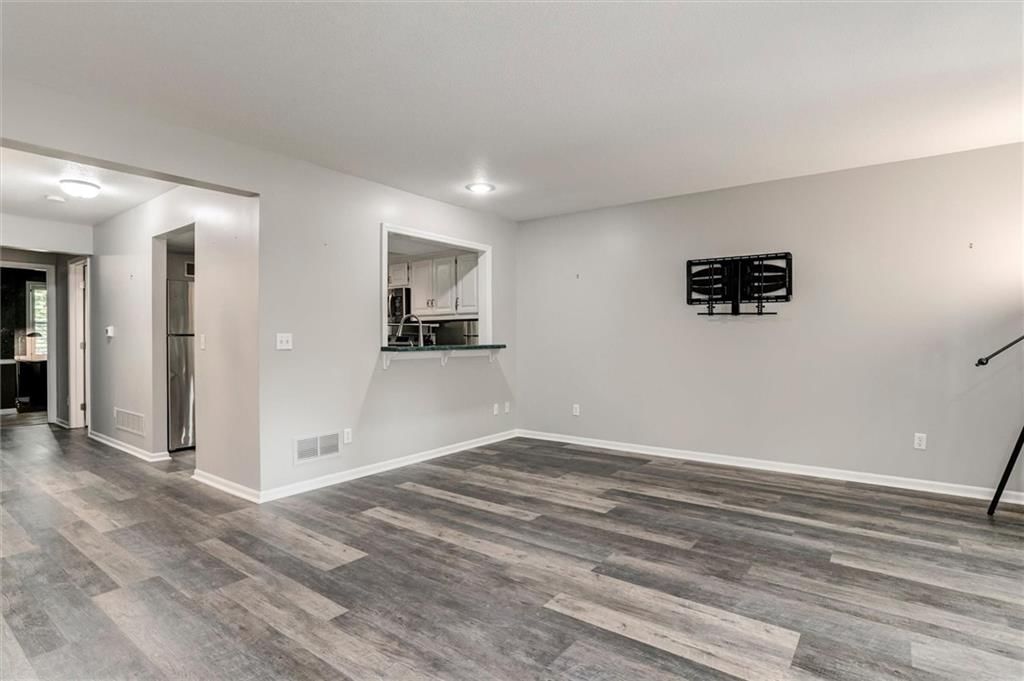 10553 Riley Street — photo 17