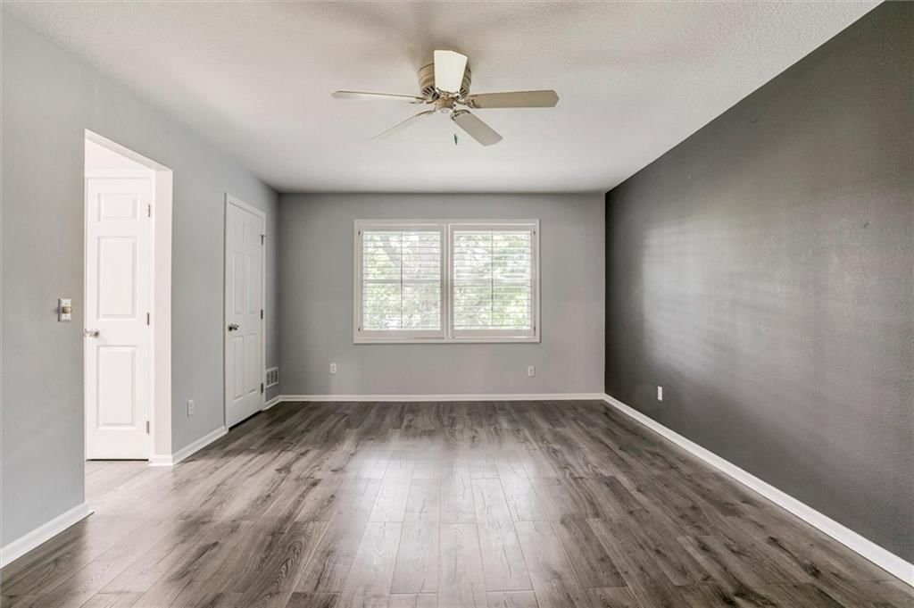10553 Riley Street — photo 19