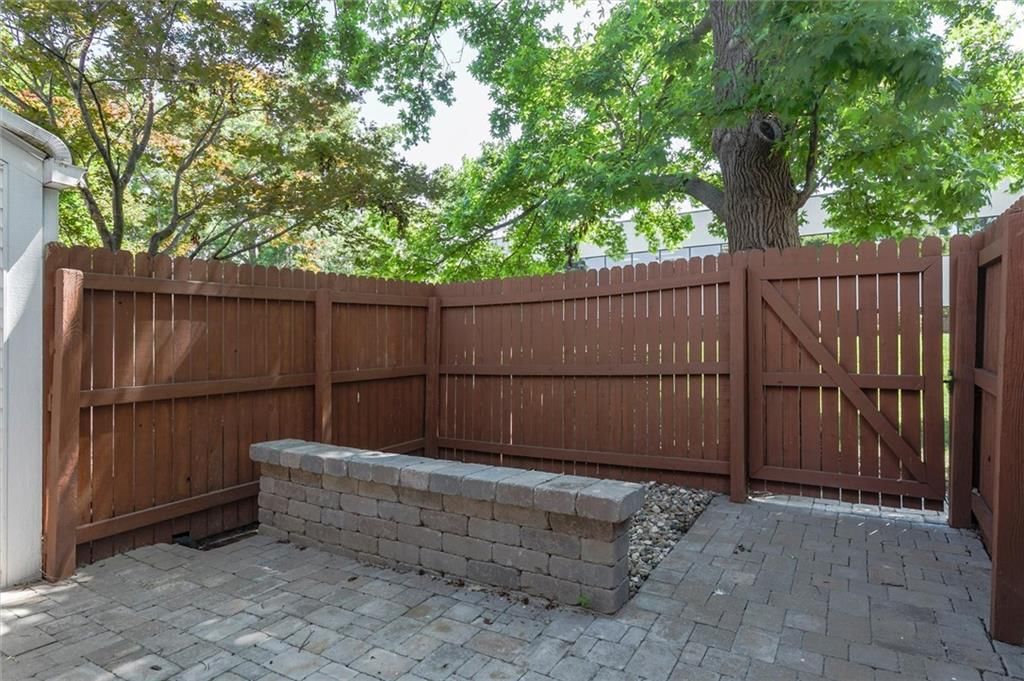 10553 Riley Street — photo 31