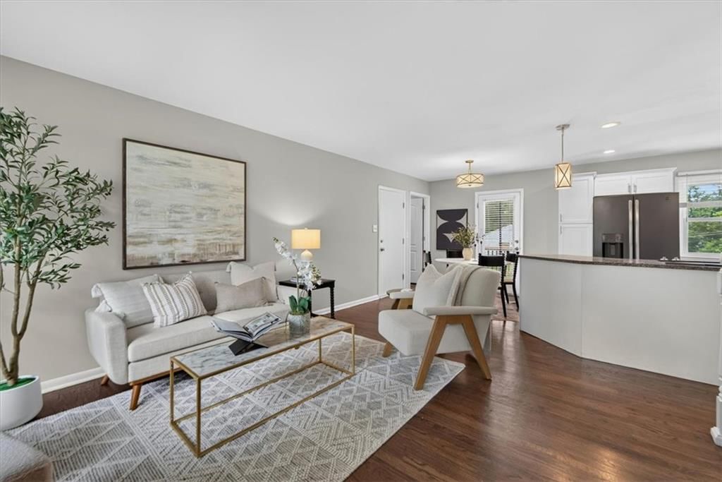 8521 Goodman Street — photo 4