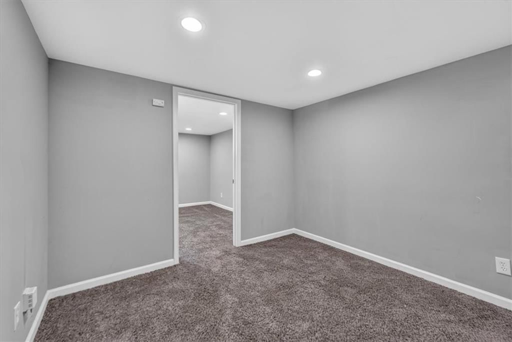 8521 Goodman Street — photo 38