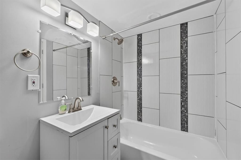 8521 Goodman Street — photo 42
