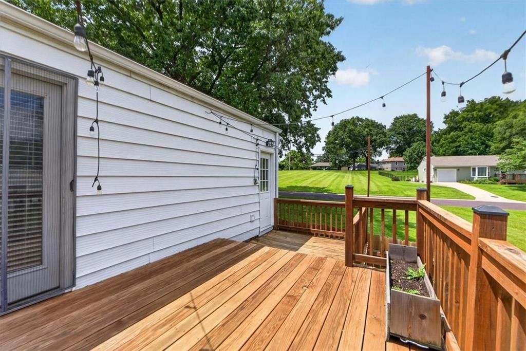 8521 Goodman Street — photo 45