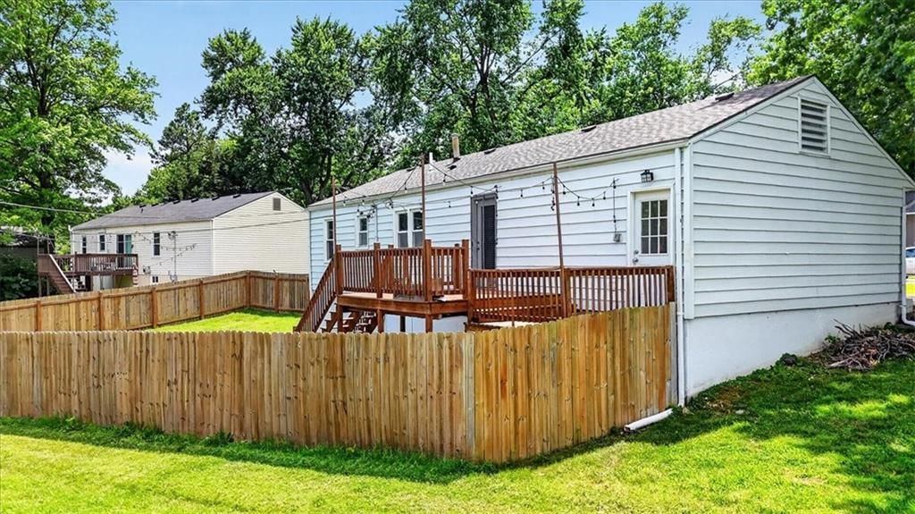8521 Goodman Street — photo 56
