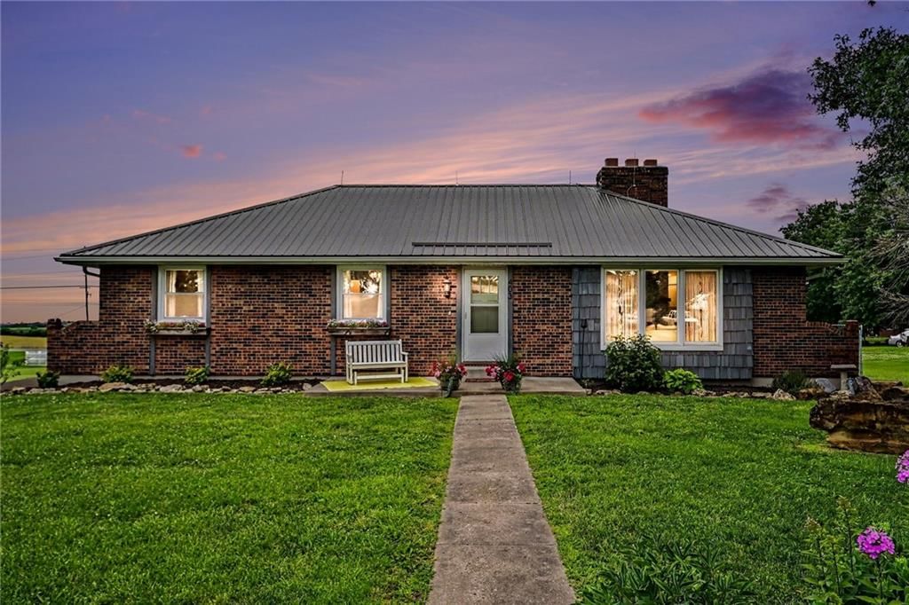 403 W Center Street, Polo, MO