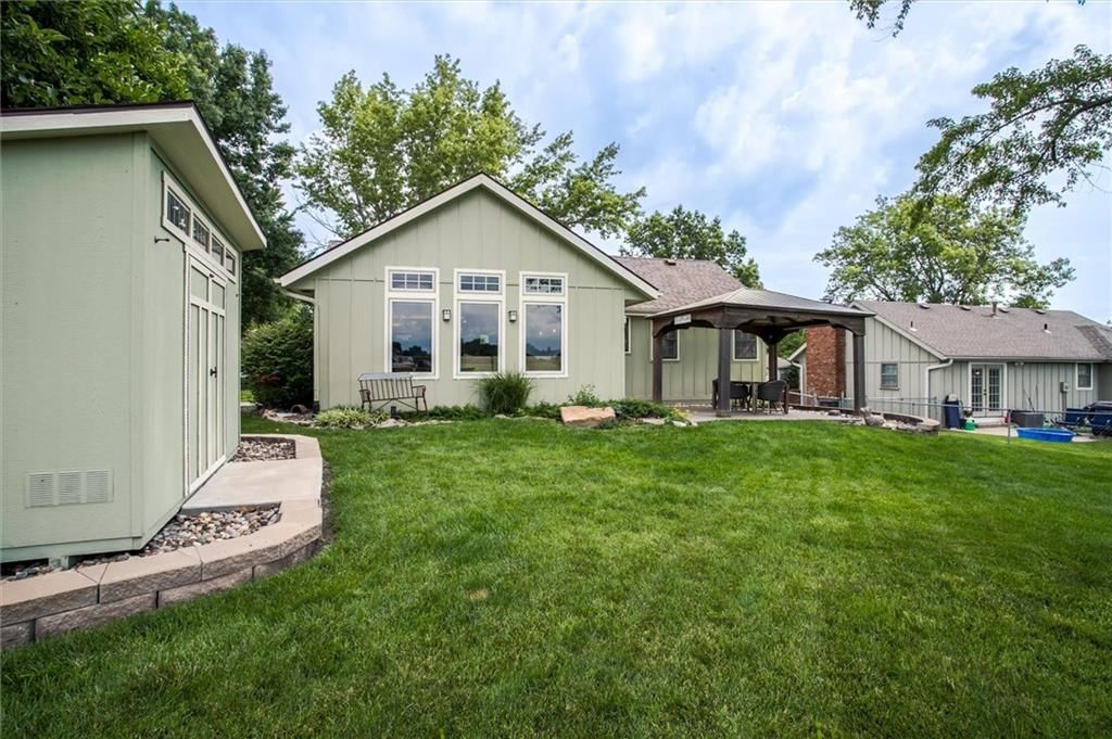 507 NE Karapat Drive — photo 29