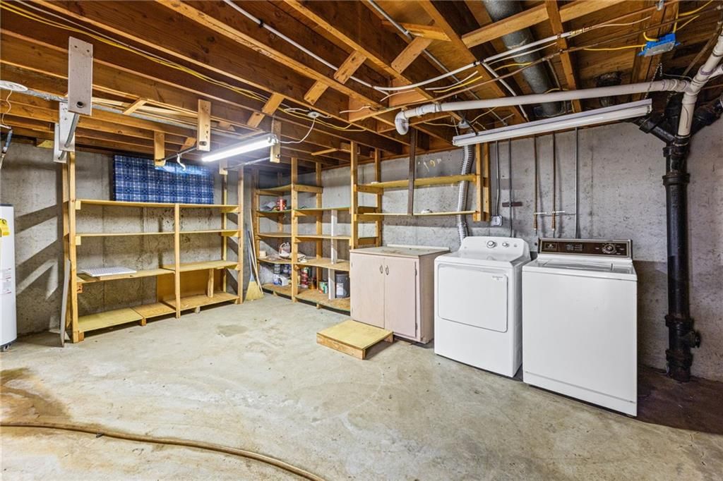 909 E Lexington Avenue — photo 28