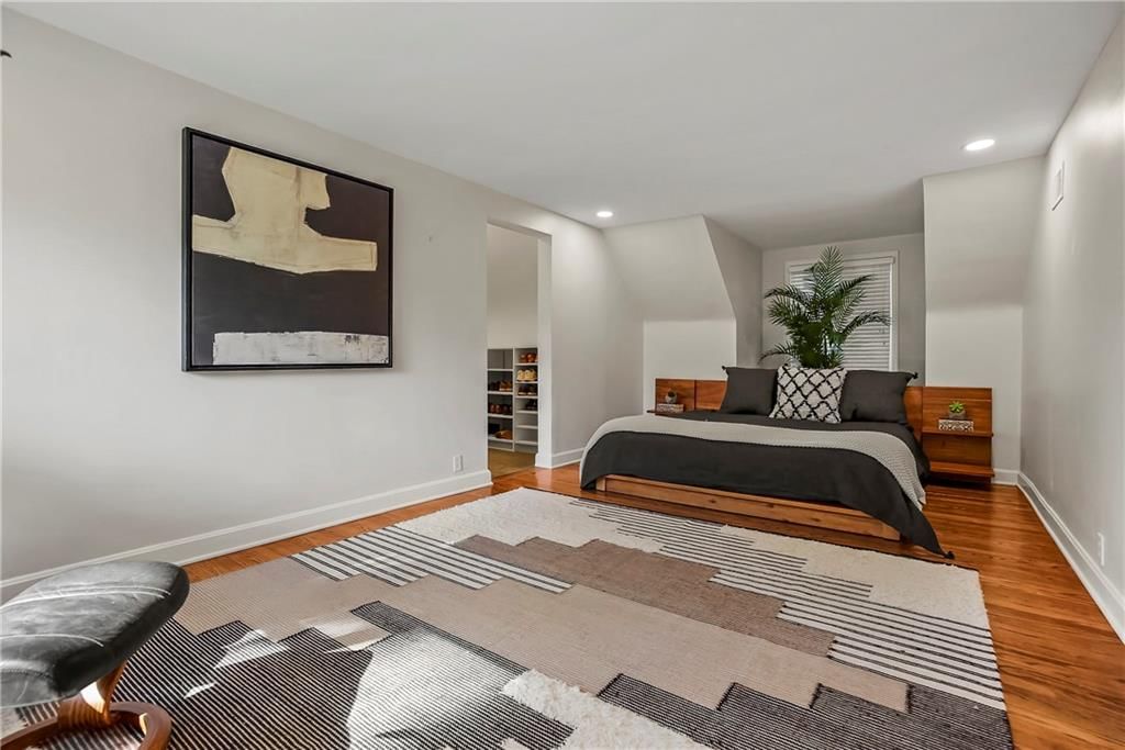 6230 Howe Drive — photo 22