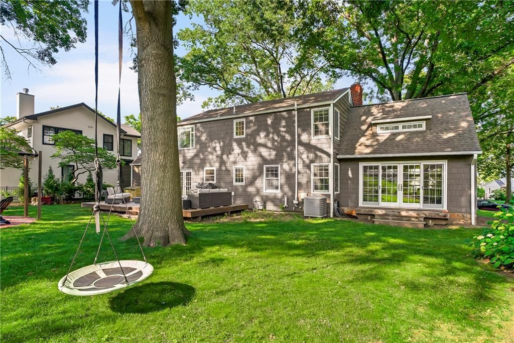 6230 Howe Drive — photo 29