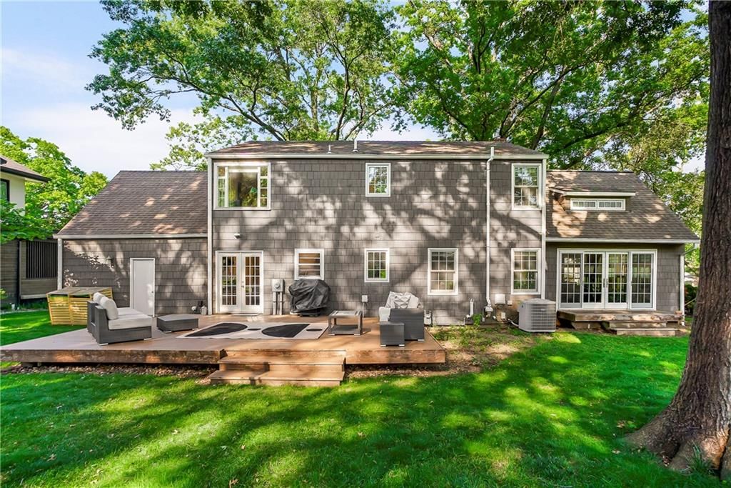 6230 Howe Drive — photo 30