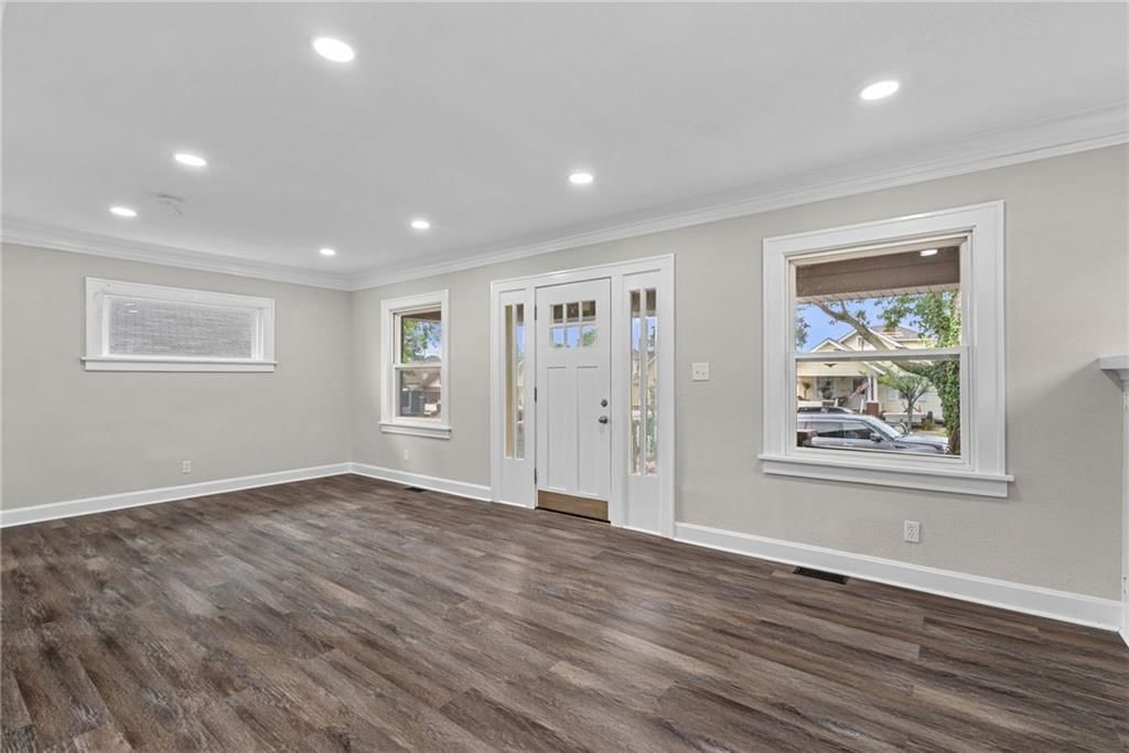 1903 Elizabeth Avenue — photo 4