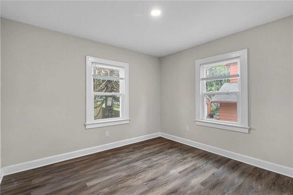 1903 Elizabeth Avenue — photo 14