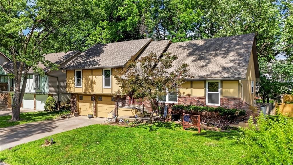 509 NE Country Lane — photo 6