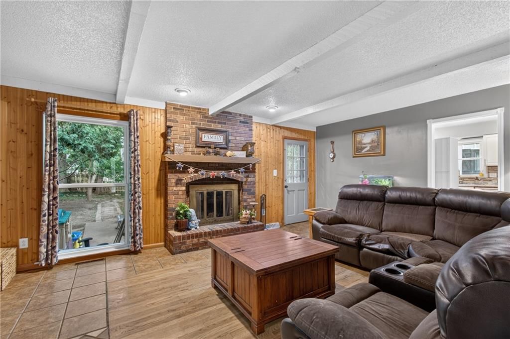 509 NE Country Lane — photo 17