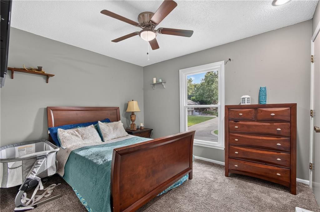 509 NE Country Lane — photo 25