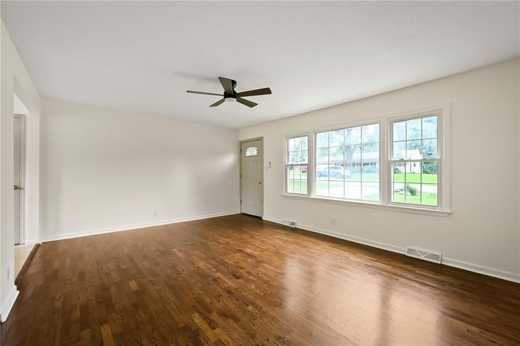 3032 Iowa Street — photo 6