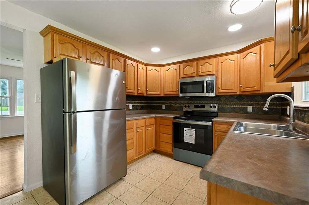 3032 Iowa Street — photo 9