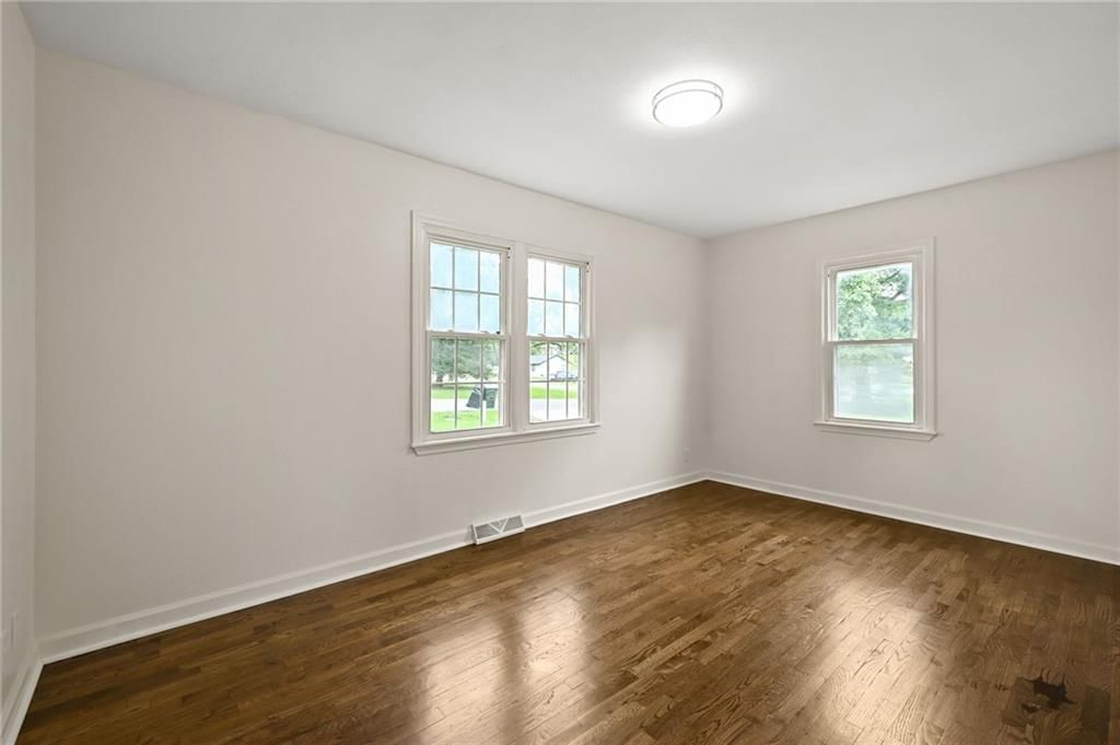 3032 Iowa Street — photo 11