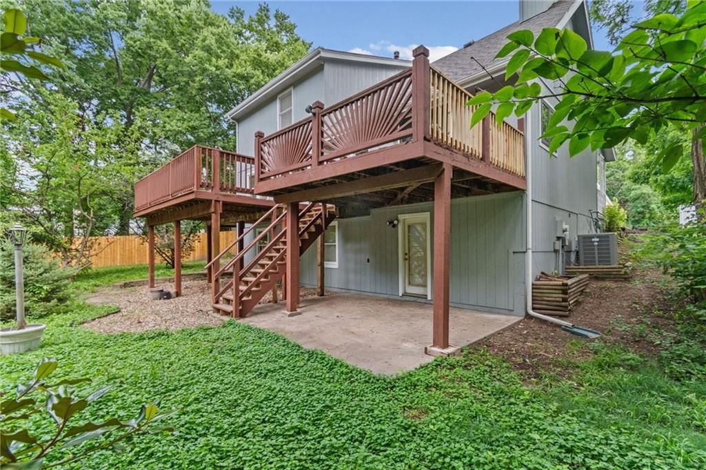 10526 N Central Street — photo 27