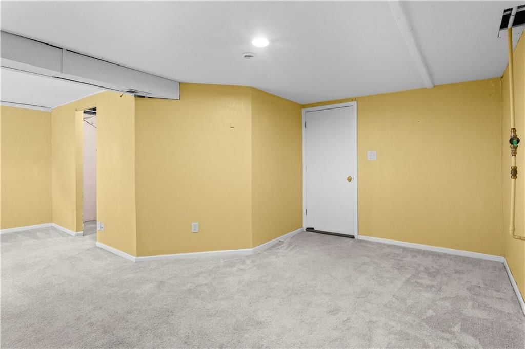 104 SE Kingscross Road — photo 26
