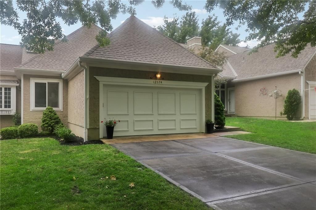 12574 Barkley Street — photo 2