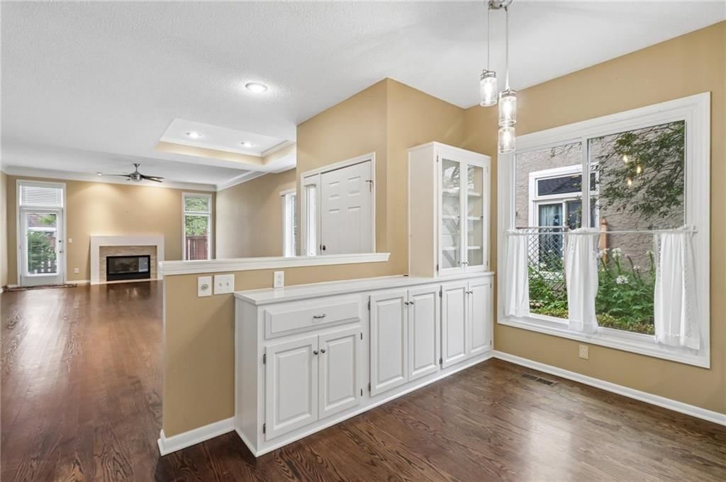 12574 Barkley Street — photo 7