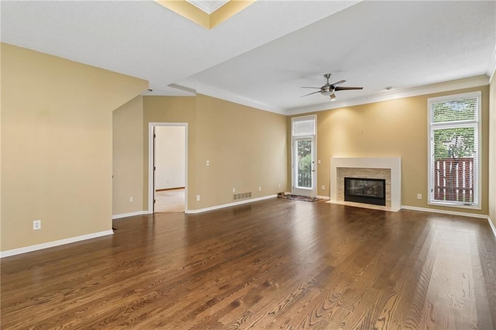 12574 Barkley Street — photo 10