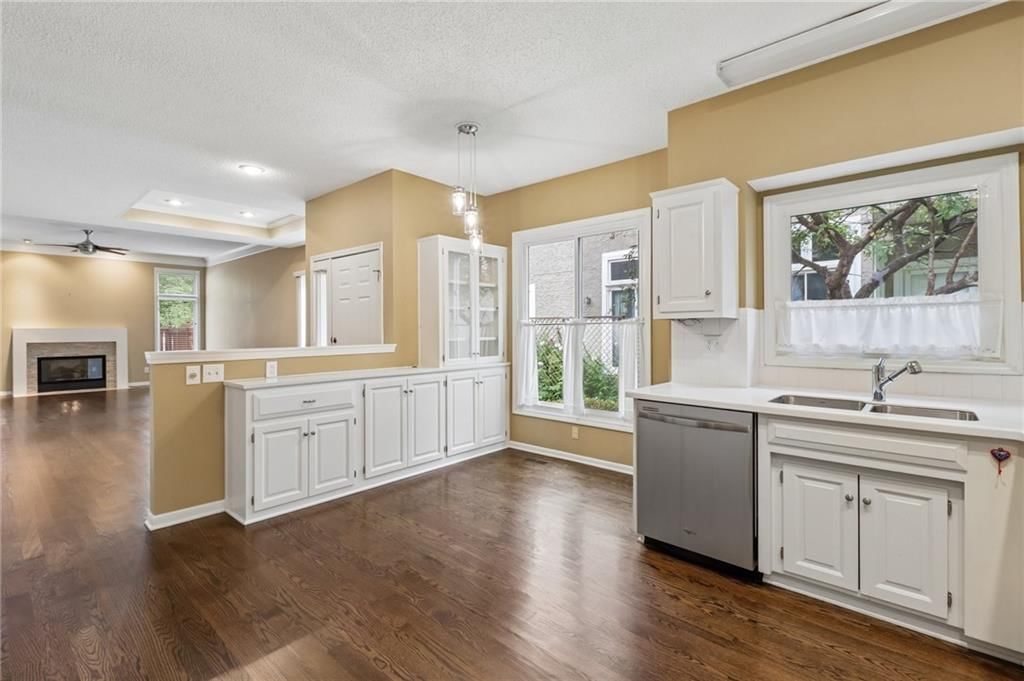 12574 Barkley Street — photo 12