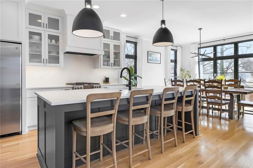 2207 W 48th Street — photo 10