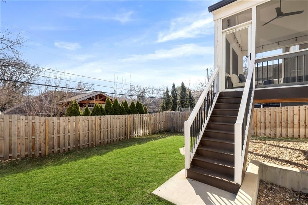 2207 W 48th Street — photo 35