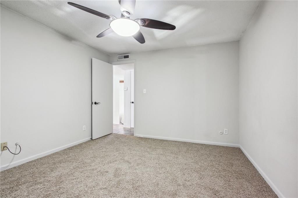 1111 W 46 Street — photo 19