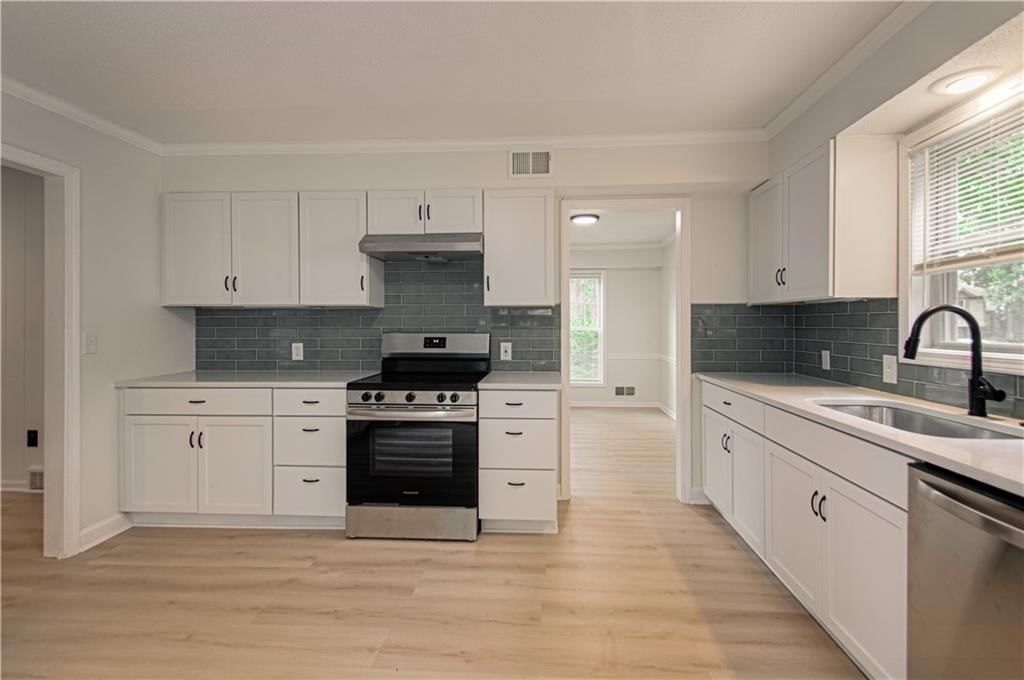 10407 Long Street — photo 11