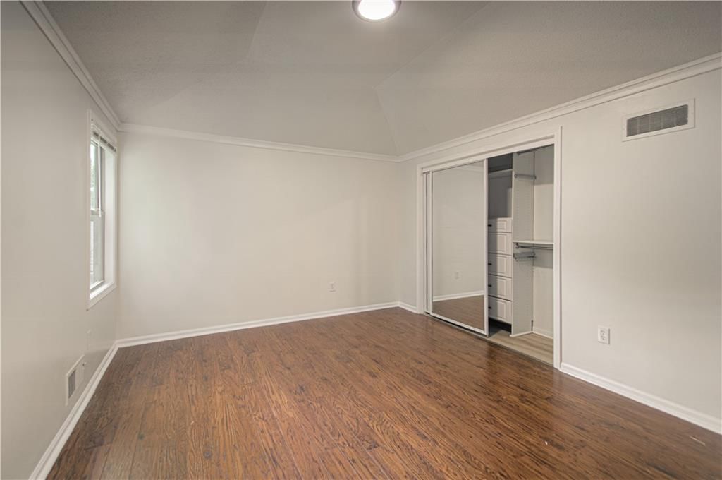 10407 Long Street — photo 15