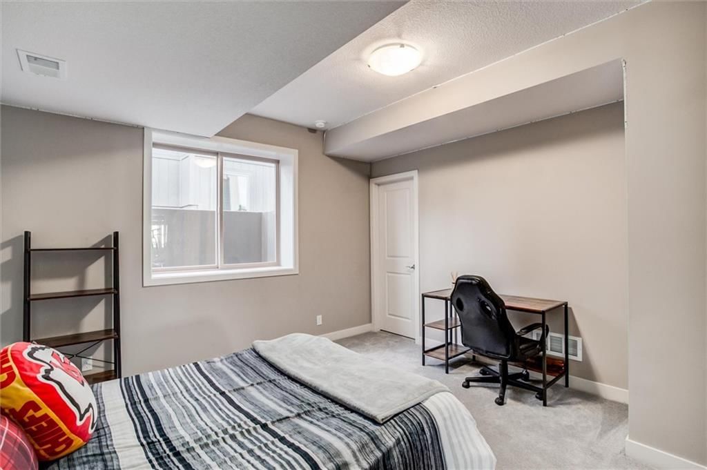 22235 W 98th Terrace — photo 30