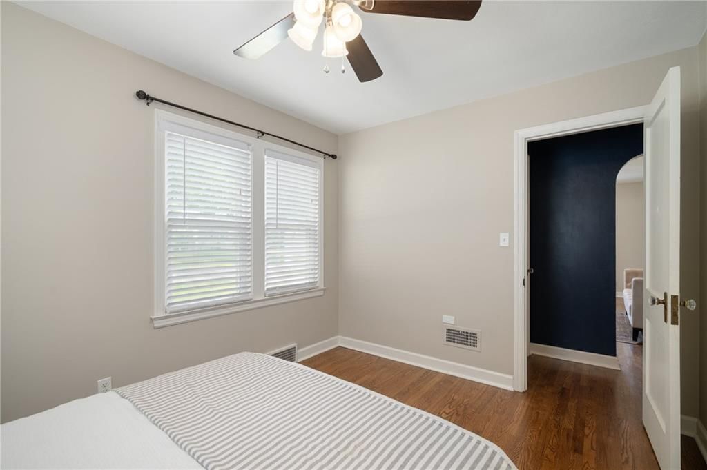 5549 Caenen Street — photo 13
