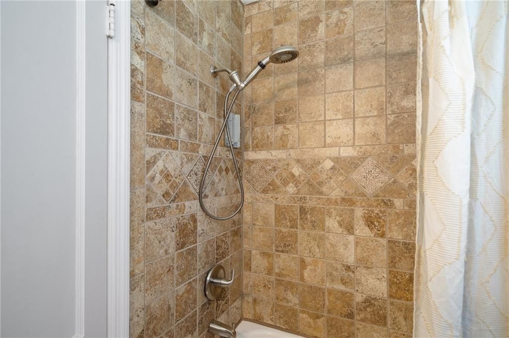 5549 Caenen Street — photo 15
