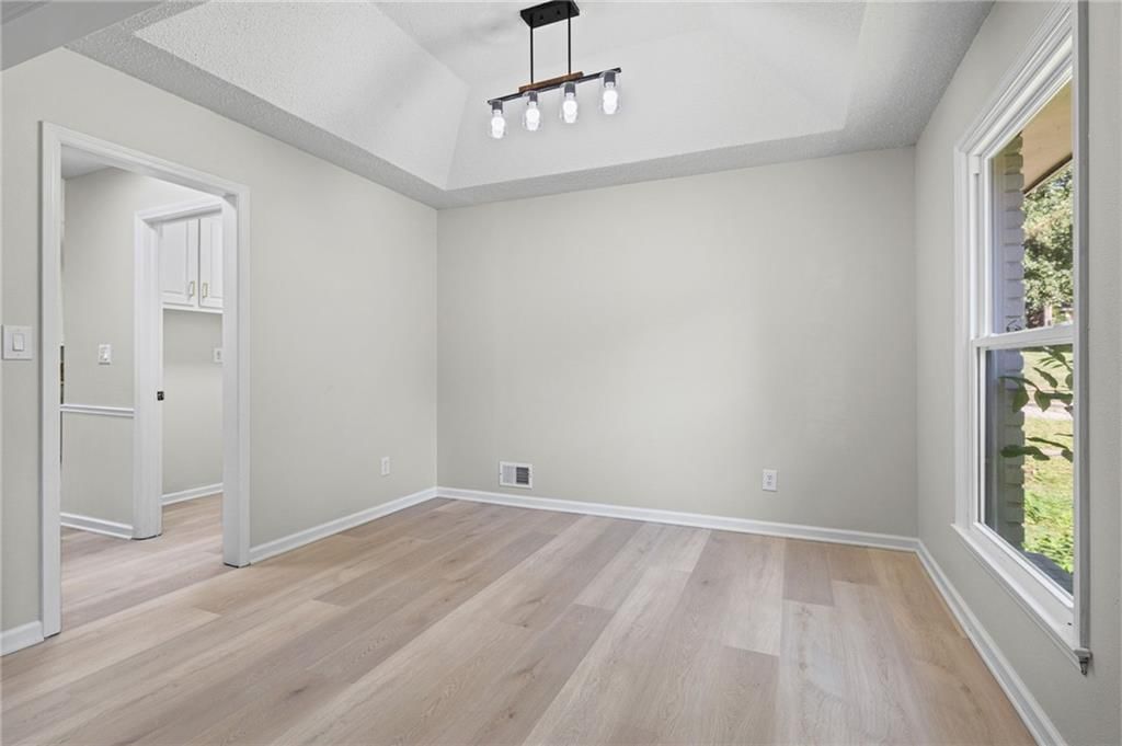 11609 E 60th Terrace — photo 10