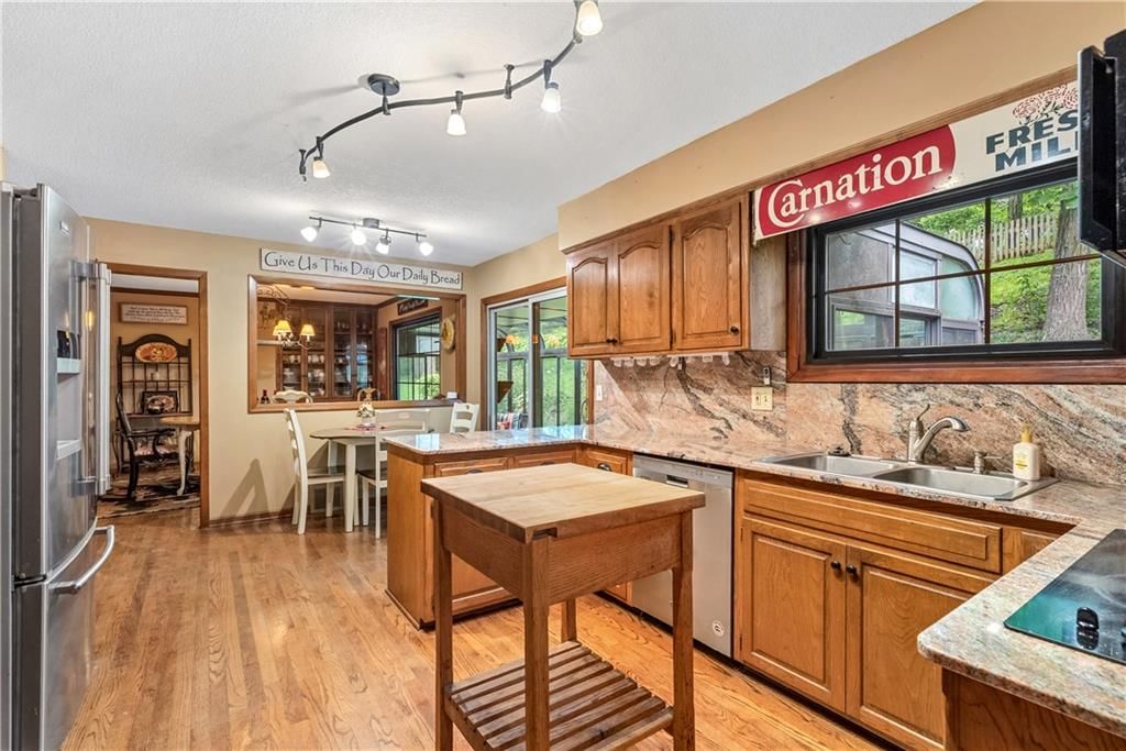 1012 S Wyckford Street — photo 11