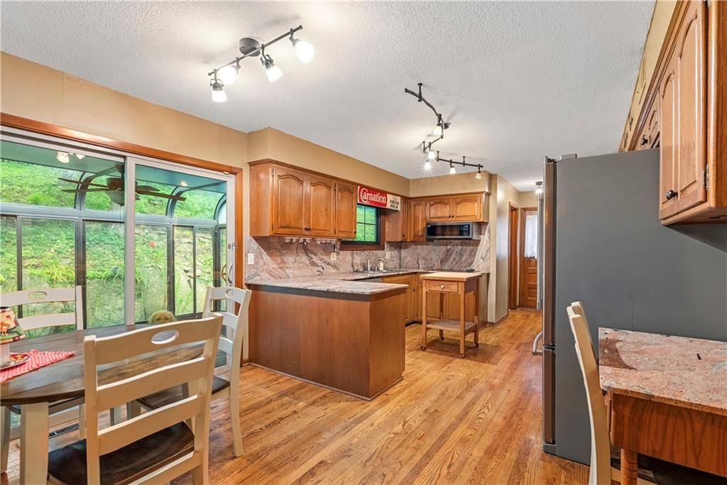1012 S Wyckford Street — photo 12