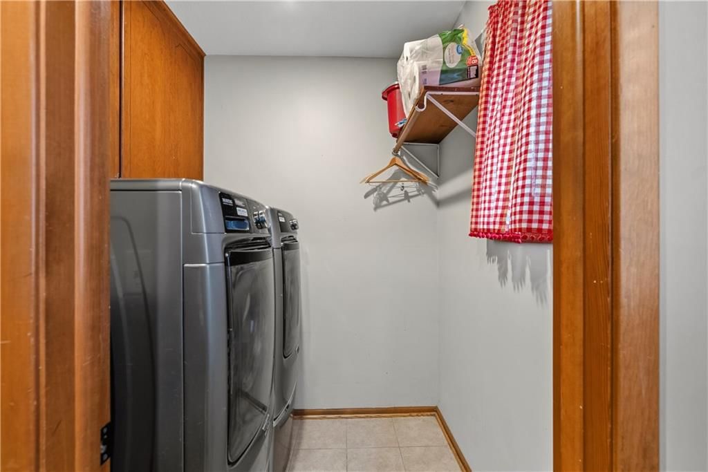 1012 S Wyckford Street — photo 25