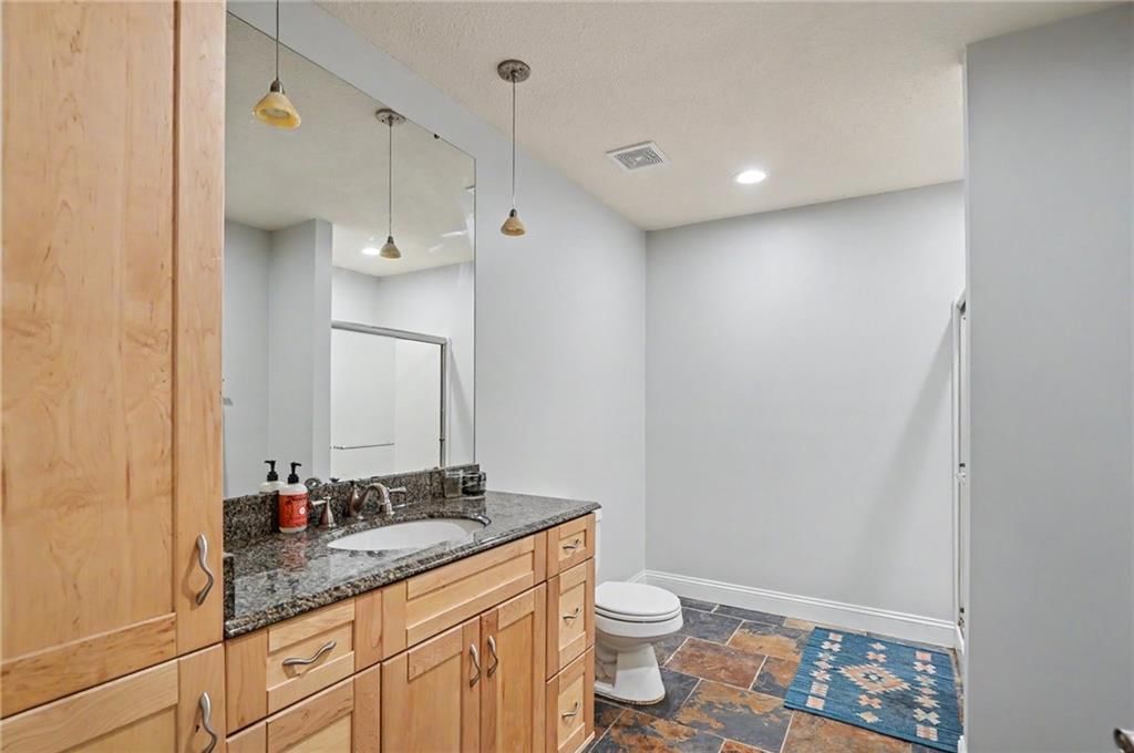 3238 Huntington Road — photo 36