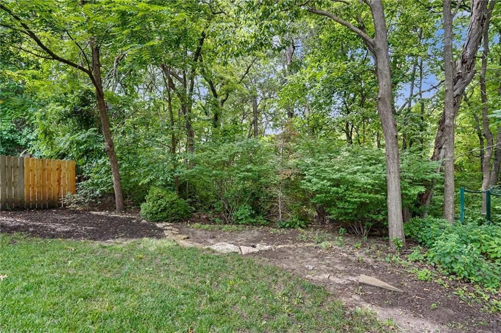 3238 Huntington Road — photo 45