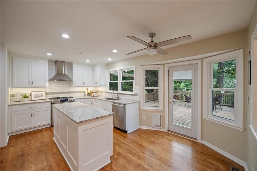 8622 Broadmoor Street — photo 7