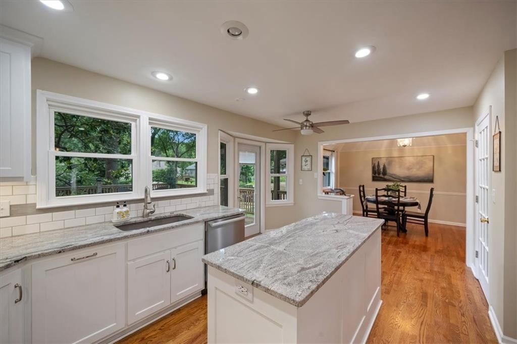 8622 Broadmoor Street — photo 10