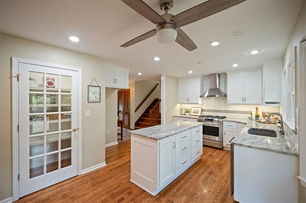 8622 Broadmoor Street — photo 12