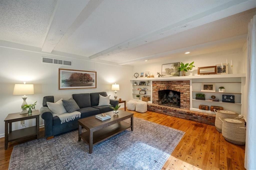 8622 Broadmoor Street — photo 21