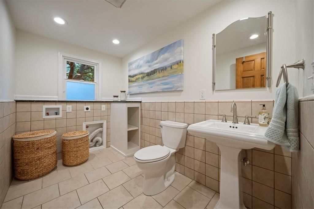 8622 Broadmoor Street — photo 24